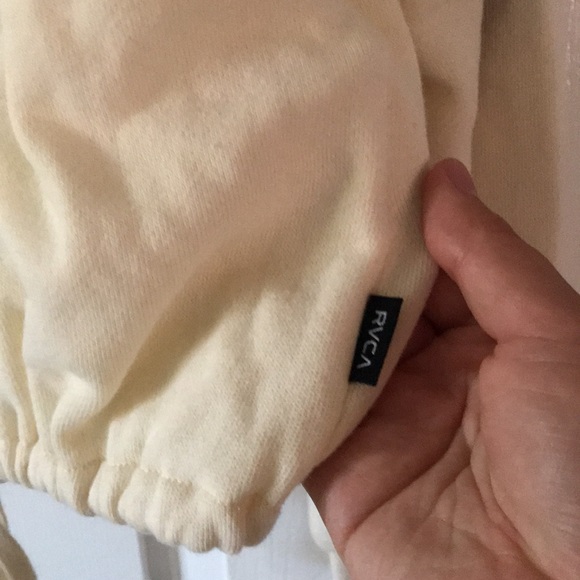 Gently worn RVCA pullover sweatshirt - Picture 2 of 4